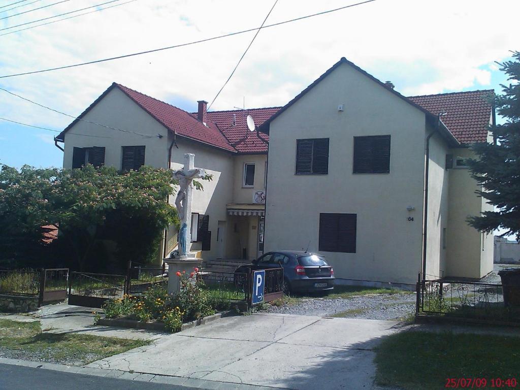 Szamarkut Panzio Pécs Exterior foto